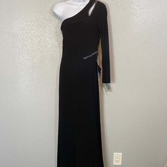 🆕 Cache x Tina Knowles Elegant Black One-Shoulder Dress with Rhinestones Zipper - Picture 2 of 12